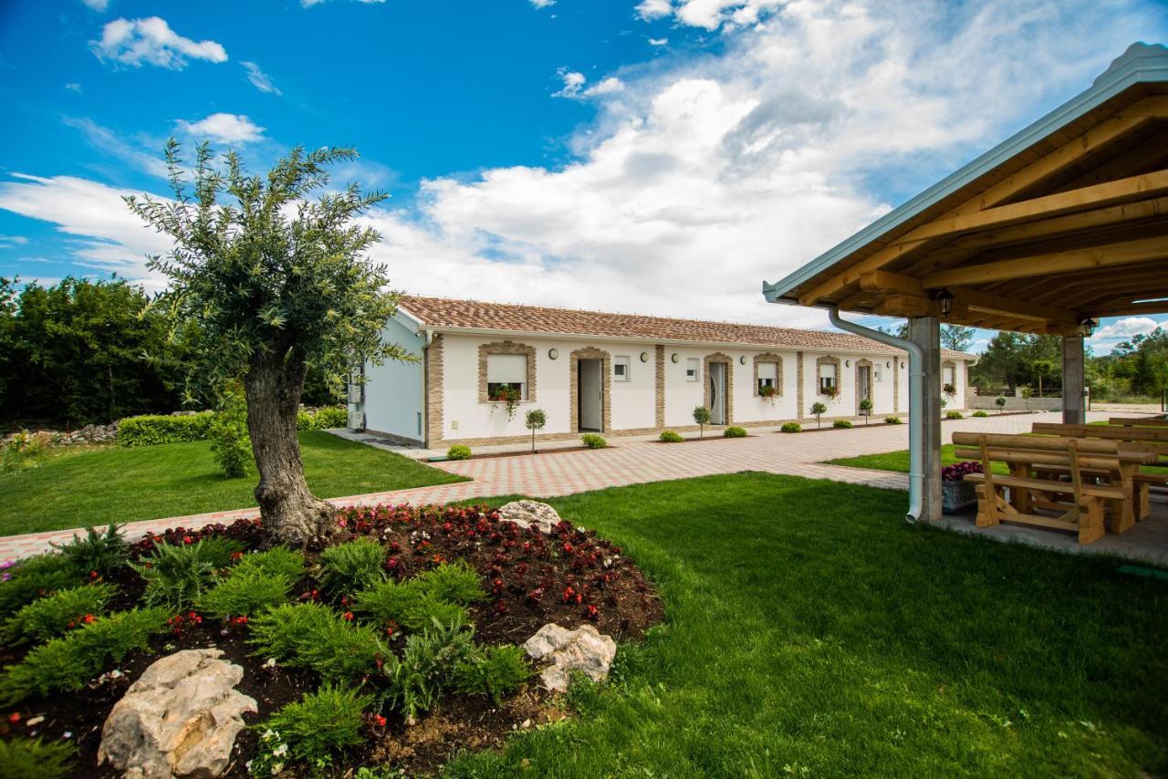 Apartments Slapovi Studenci Kültér fotó